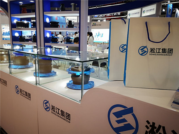 佛山耐酸堿橡膠接頭,規(guī)格DN150*200,水質(zhì)有酸堿性