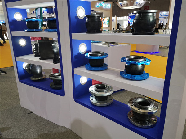 江陰橡膠軟接頭,規(guī)格DN500/DN350,NR天然材質(zhì)